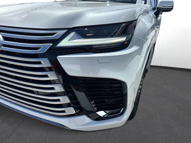 2026 Lexus LX 700h Luxury - Photo 9