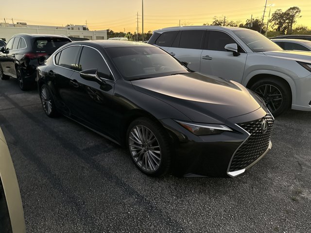 2025 Lexus IS
