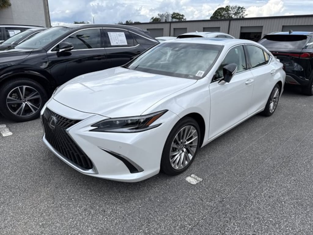 Used 2023 Lexus ES ES 300h Ultra Luxury