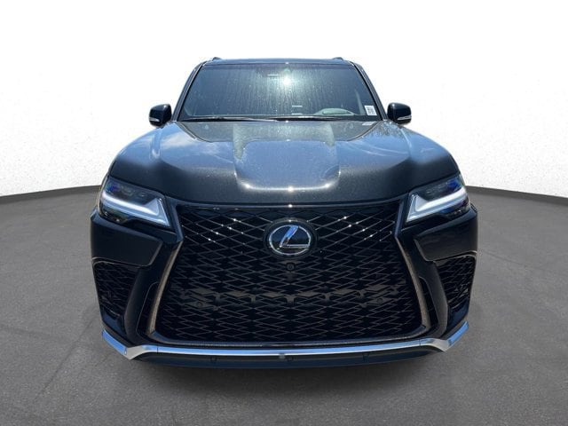 2026 Lexus LX 700h F-Sport - Photo 8