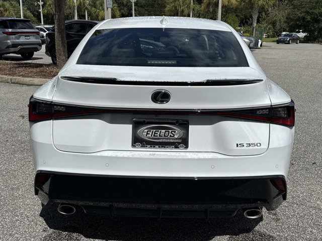 2025 Lexus IS 350 F SPORT photo 4