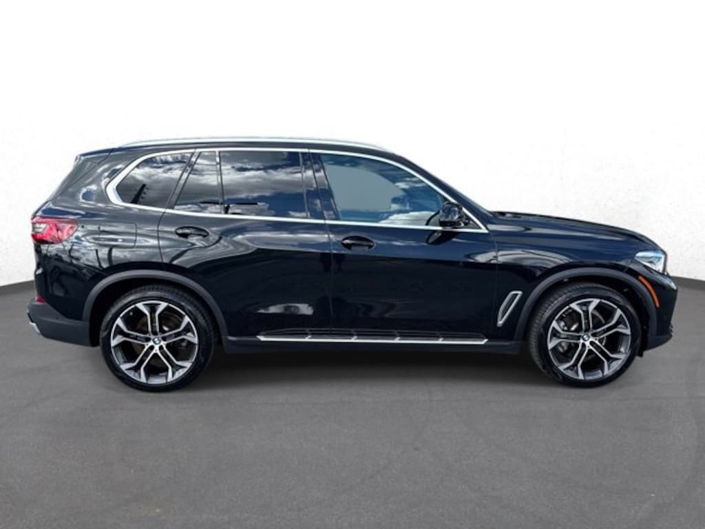 Used 2022 BMW X5 sDrive40i