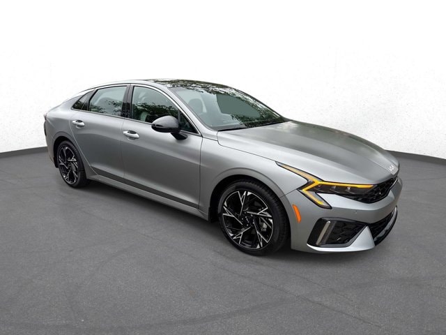 2025 Kia Optima GT-Line FWD's photo