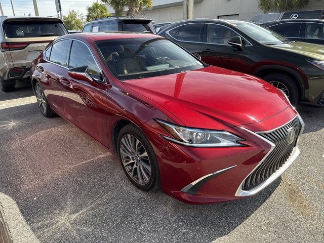 2019 Lexus ES 350 350's photo