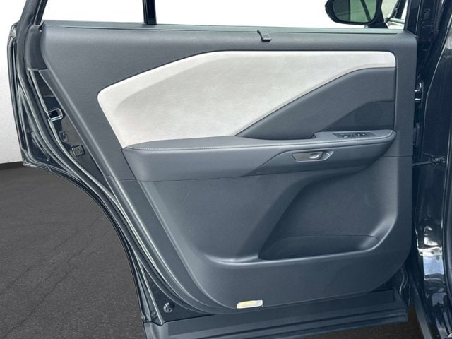 2025 Lexus TX Premium - Photo 13