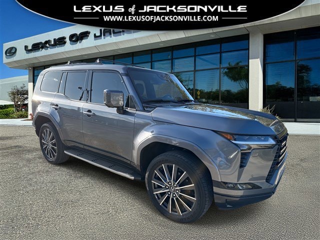 2024 Lexus GX Luxury's photo