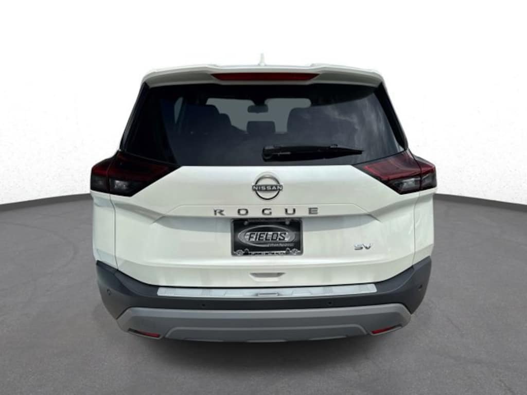Used 2023 Nissan Rogue SV
