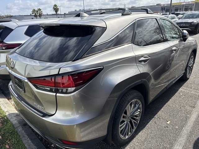 2022 Lexus RX 350's photo