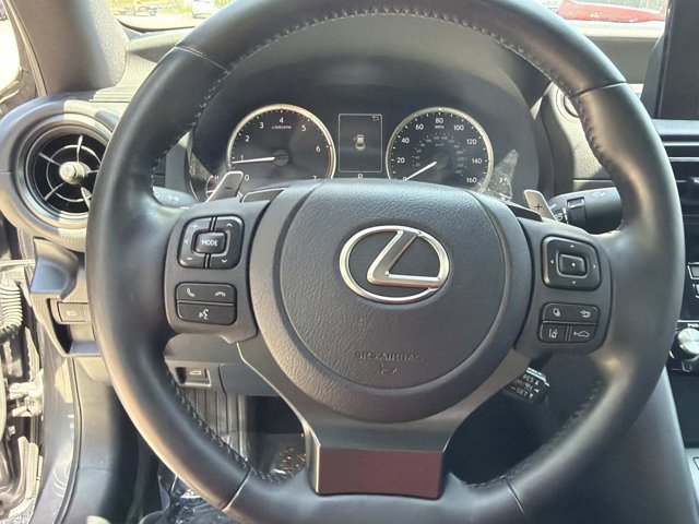 2024 Lexus IS 300 - Photo 27