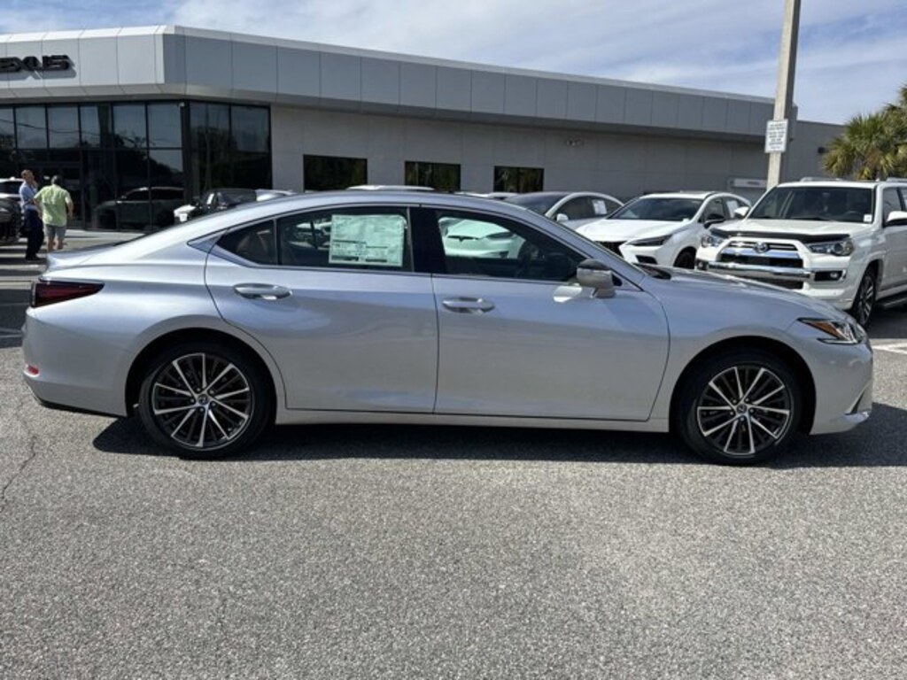 New 2025 Lexus ES ES 350 SEDAN