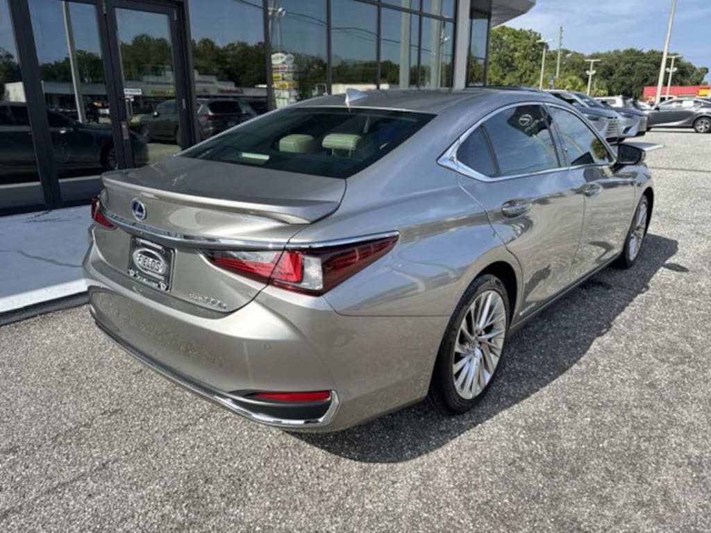 Used 2021 Lexus ES ES 300h Ultra Luxury
