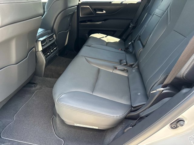 2026 Lexus LX 700h Luxury - Photo 15