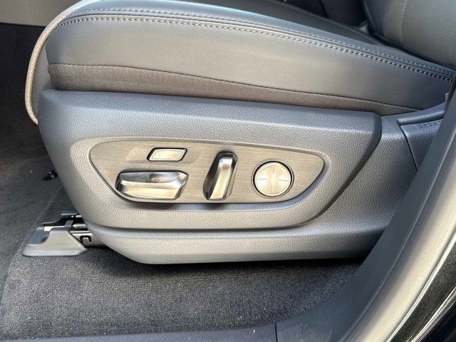 2025 Lexus LX 700h Overtrail - Photo 21