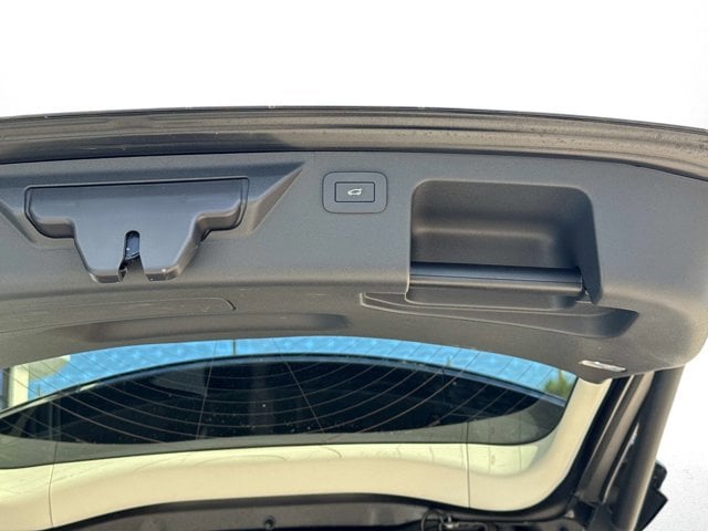 2023 Land Rover Discovery Sport S - Photo 12