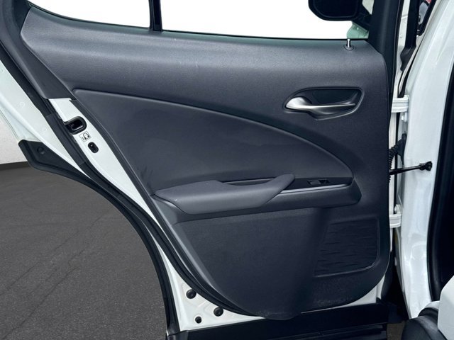 2022 Lexus UX Hybrid 250h - Photo 13