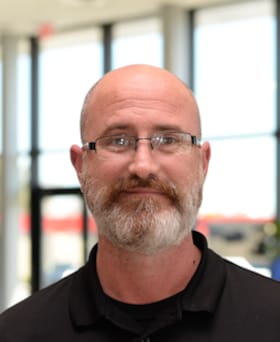 Staff member Andrew Hunt from ID_9242391aed53