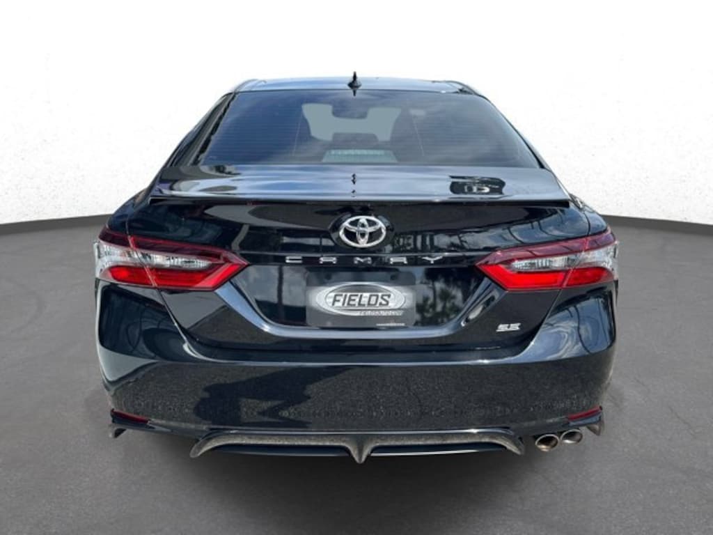 Used 2024 Toyota Camry SE