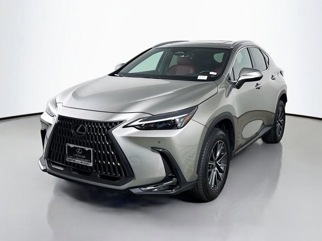 2025 Lexus NX 250's photo