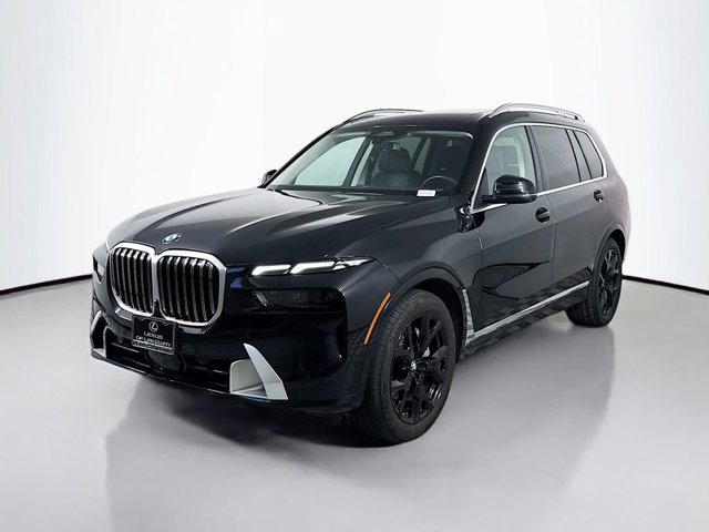 2024 BMW X7 xDrive40i's photo