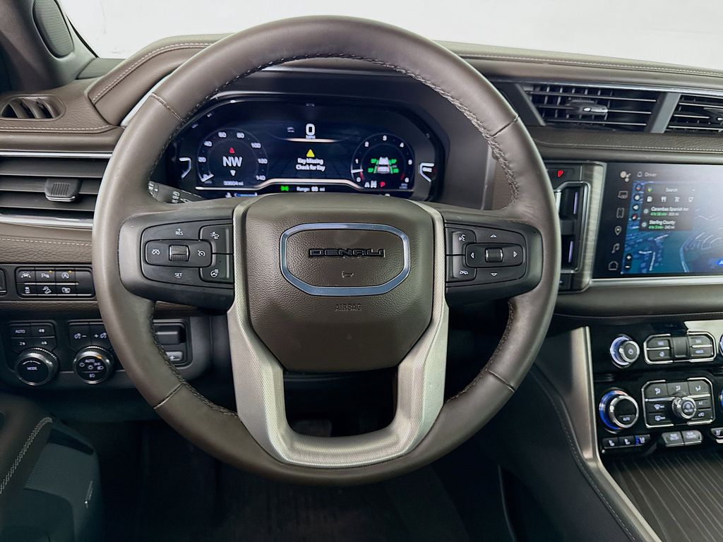 2024 GMC Yukon Denali - Photo 11