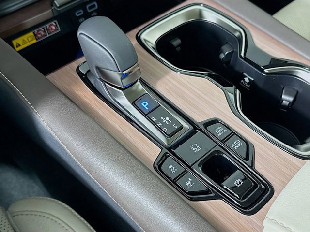 2026 Lexus RX 450h+ Luxury - Photo 15