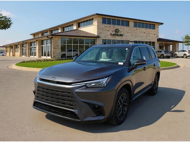 2026 Lexus TX Luxury's photo