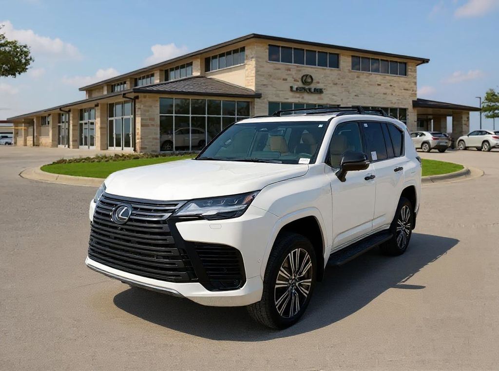 2026 Lexus LX Luxury's photo