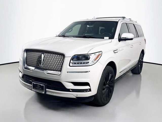 2021 Lincoln Navigator Reserve's photo