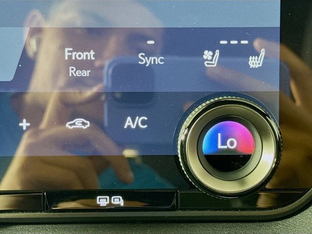 2024 Lexus RX 350 - Photo 21