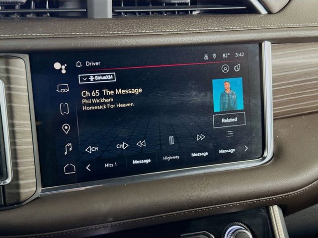 2024 GMC Yukon Denali - Photo 15