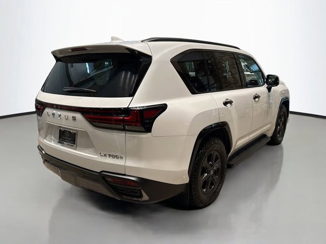 2026 Lexus LX 700h Overtrail