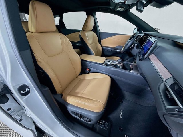 2025 Lexus RX 350 - Photo 30