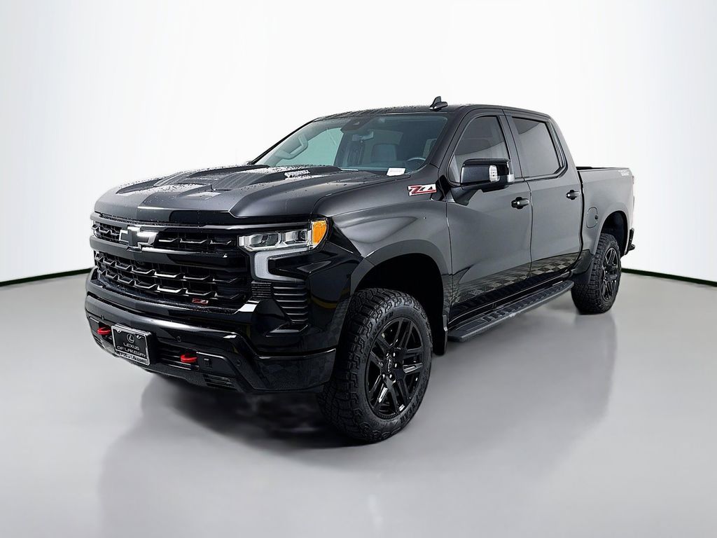 2025 Chevrolet Silverado 1500 LT Trail Boss 4X4 Crew Cab Short Box's photo