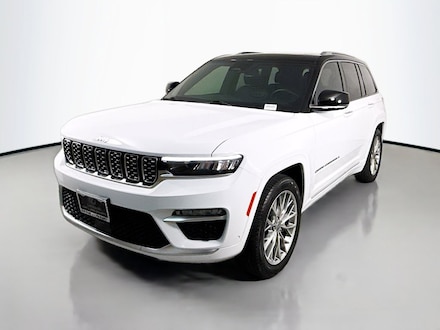 2022 Jeep Grand Cherokee Summit SUV