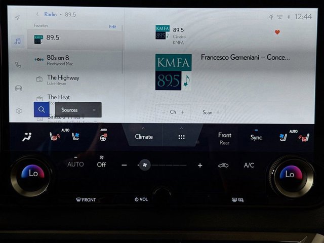 2026 Lexus RX 450h+ Luxury - Photo 11