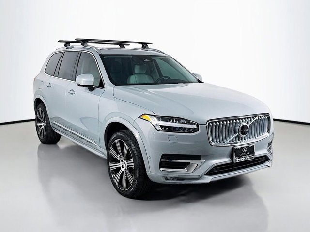 2025 Volvo XC90 Plus photo 3