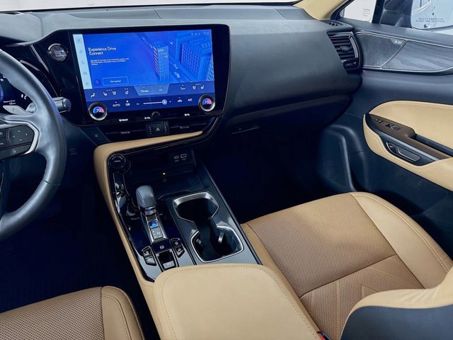 2023 Lexus NX 350 - Photo 25