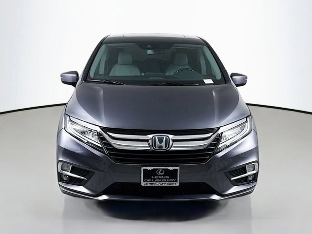 2018 Honda Odyssey Elite photo 2