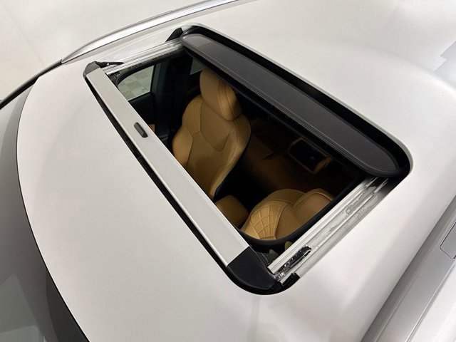 2025 Lexus RX 350 - Photo 23
