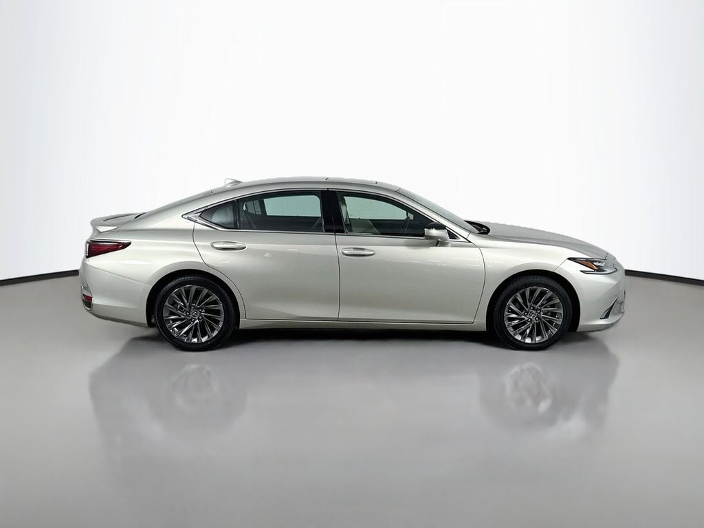 Certified 2024 Lexus ES 300h Ultra Luxury Sedan