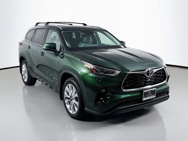 2023 Toyota Highlander Limited Platinum XLE XSE photo 3