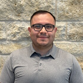 Staff member Jesus Arciga from ID_675090fa3ea2