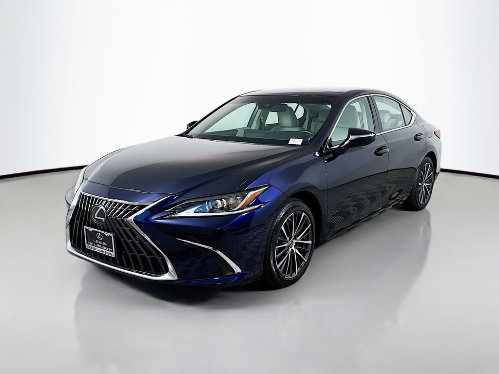 2025 Lexus ES 350 350's photo