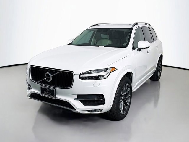 2018 Volvo XC90 Momentum