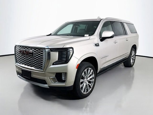 2022 GMC Yukon Denali AWD's photo
