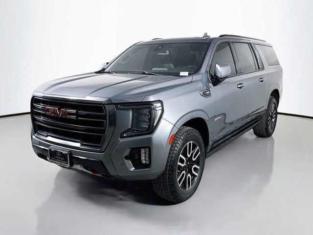 2022 GMC Yukon XL AT4's photo