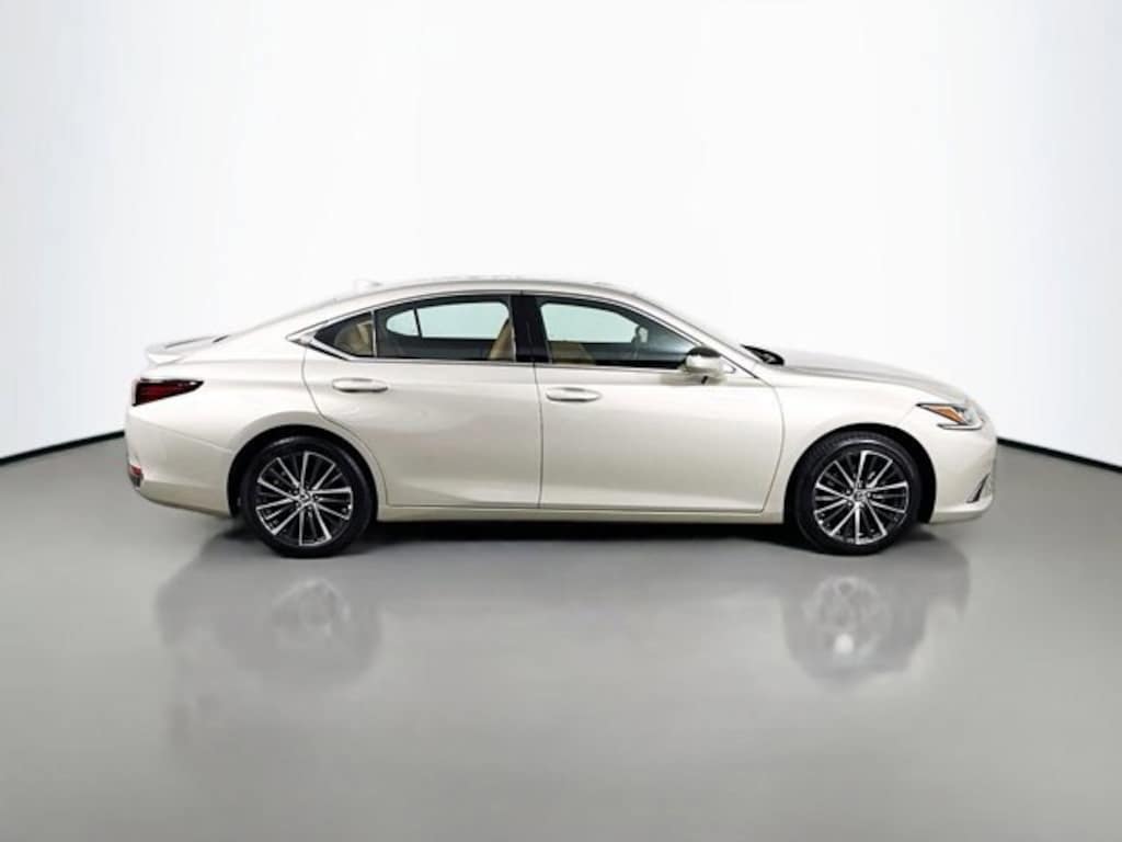 Certified 2025 Lexus ES 300h Base Sedan