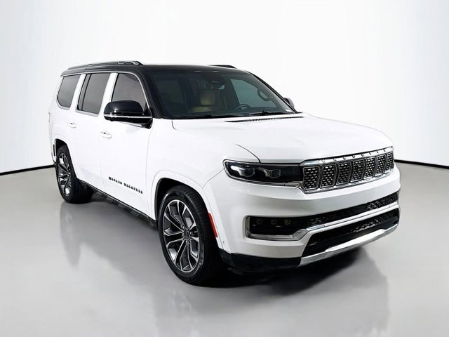 2023 Jeep Grand Wagoneer III photo 3