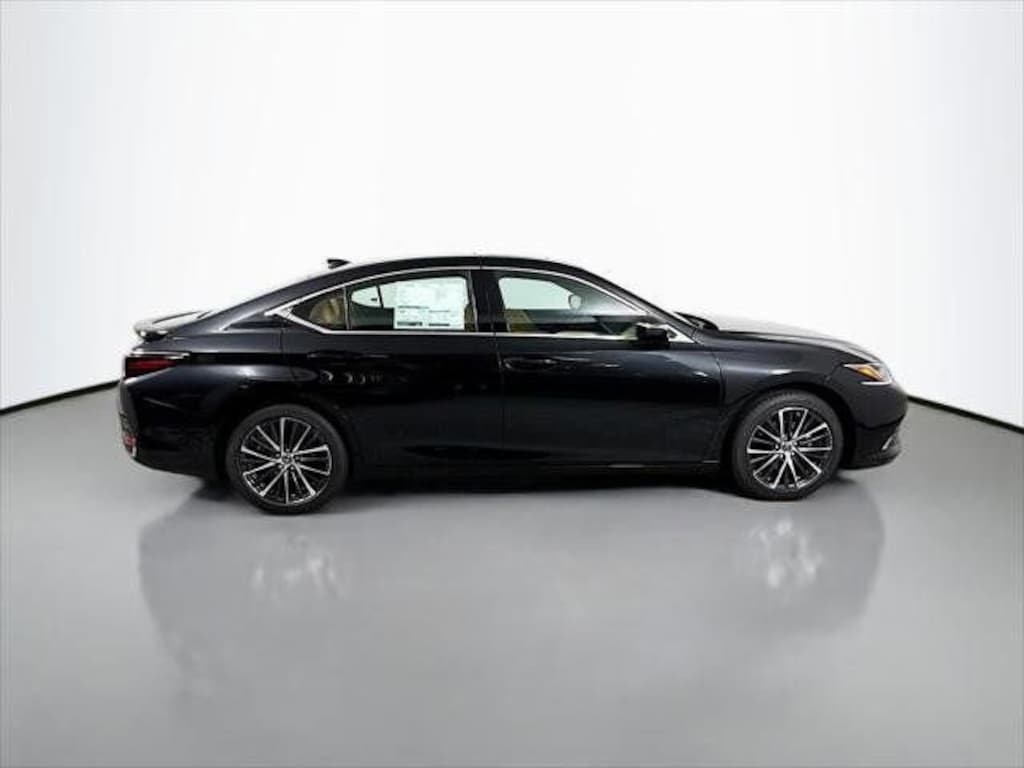 New 2025 Lexus ES HYBRID 300h 4-DOOR SEDAN