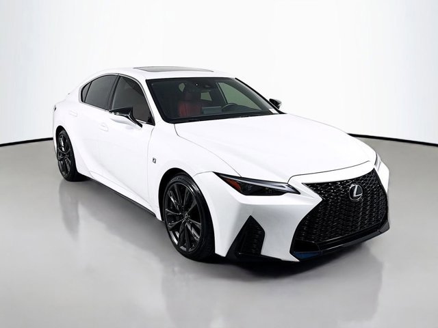 2023 Lexus IS 350 F SPORT photo 3